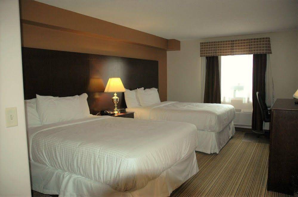 Days Inn By Wyndham Leamington Extérieur photo