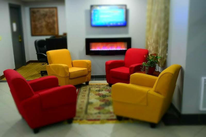 Days Inn By Wyndham Leamington Extérieur photo