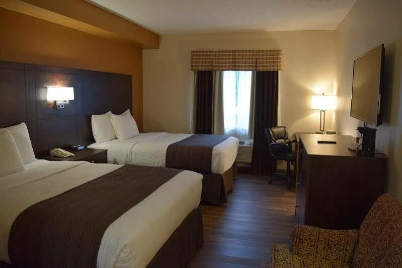 Days Inn By Wyndham Leamington Extérieur photo